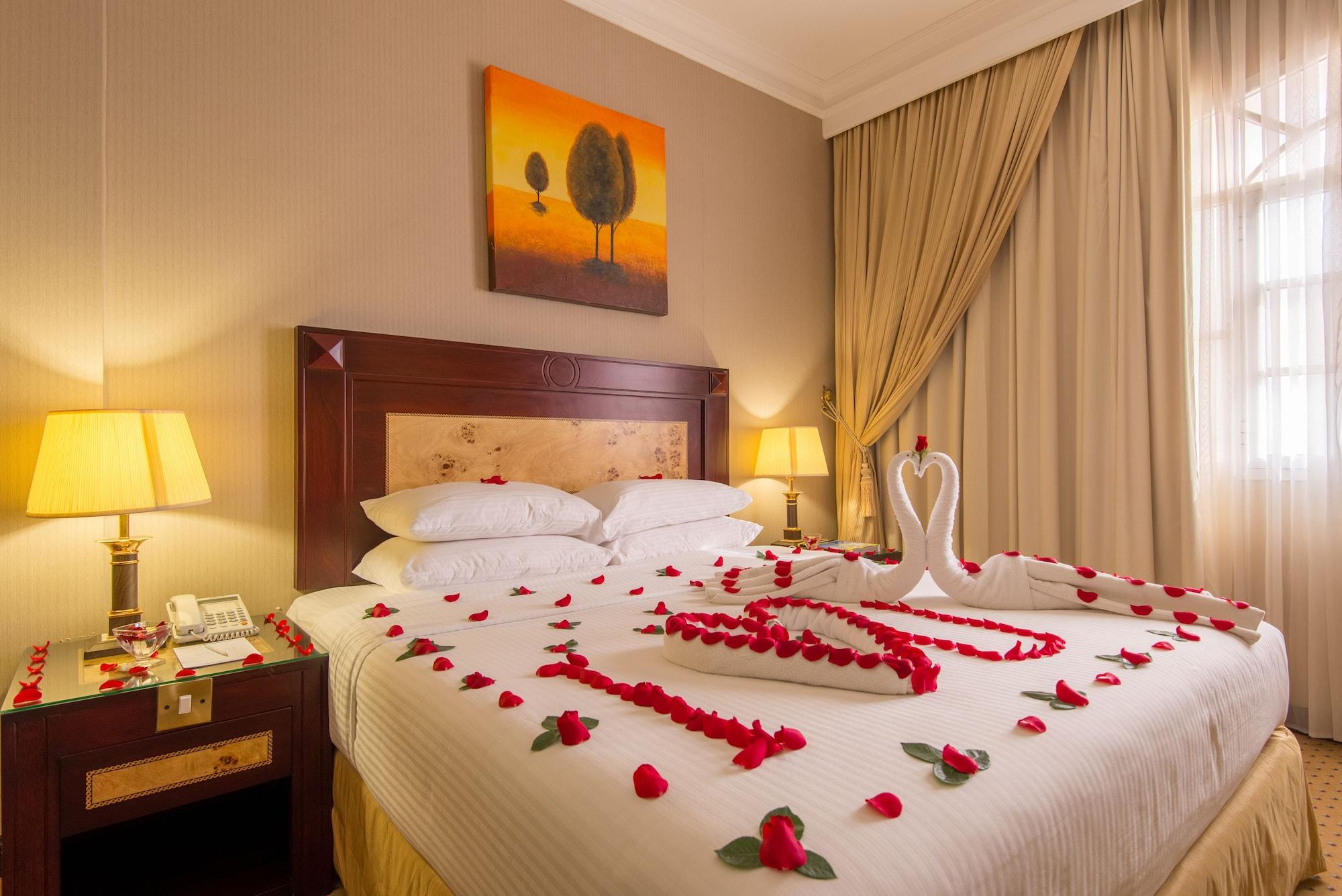 Caesar Hotel Maszkat Kültér fotó