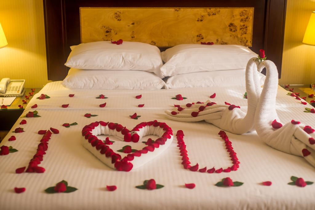 Caesar Hotel Maszkat Kültér fotó