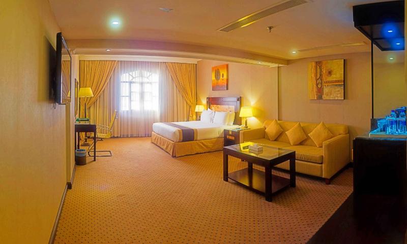 Caesar Hotel Maszkat Kültér fotó